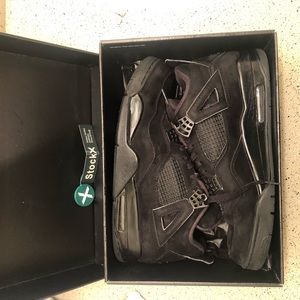 Jordan 4 Retro ‘Black Cat’